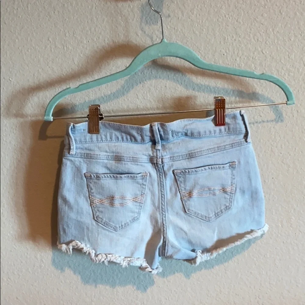 Abercrombie Kids Denim Cut Off Jean Shorts Light​​​​​​​​​ - Picture 4 of 8